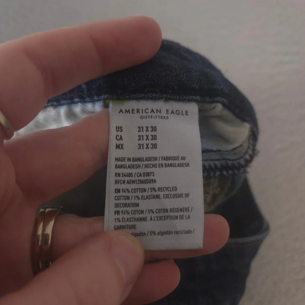 American Eagle Jeans Mens 31x30 Blue Athletic Fit Airflex Stretch Denim Tapered